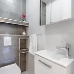 Luxury Danica With A Private Rooftop Pool *