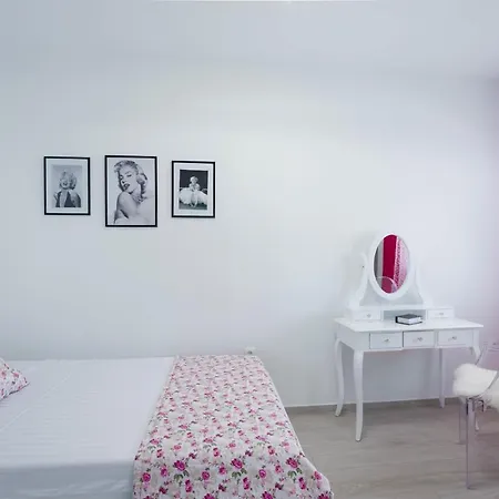 Appartement Luxury Danica With A Private Rooftop Pool Kaštela